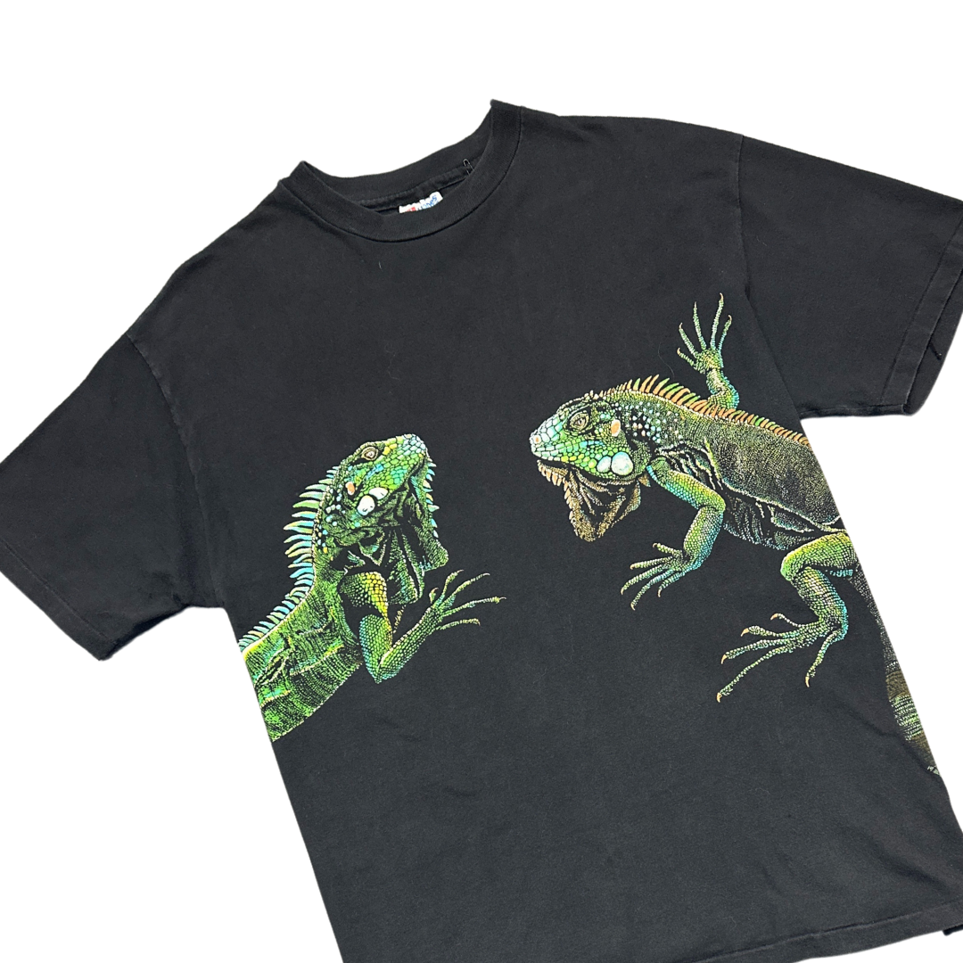 90's Iguana Wrap Around Tee