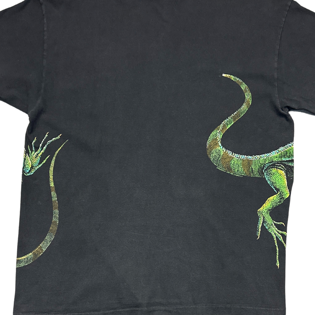 90's Iguana Wrap Around Tee