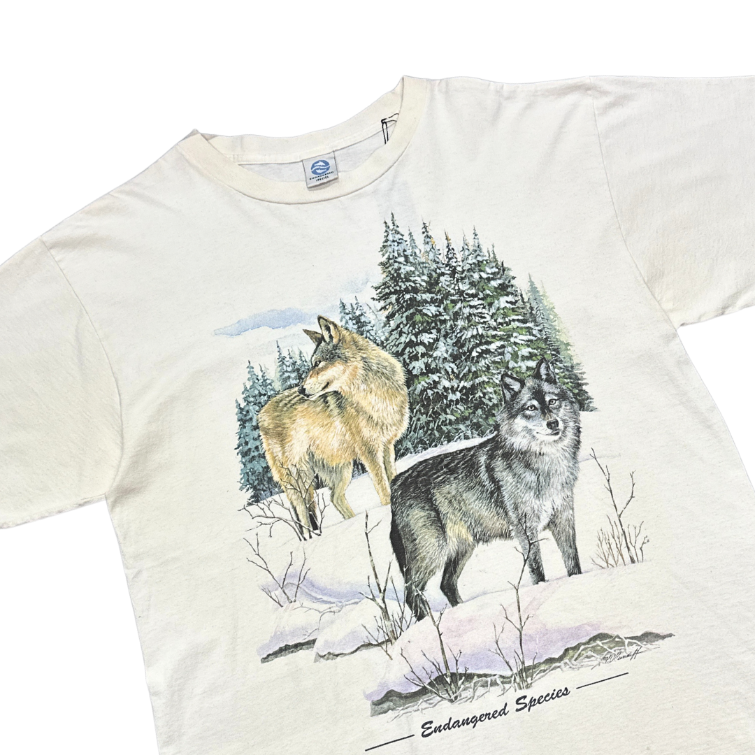 Vintage Endangered Species Wolf Graphic