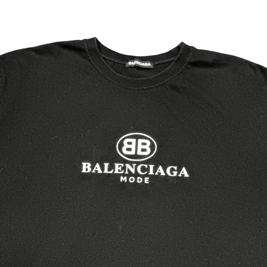 BALENCIAGA