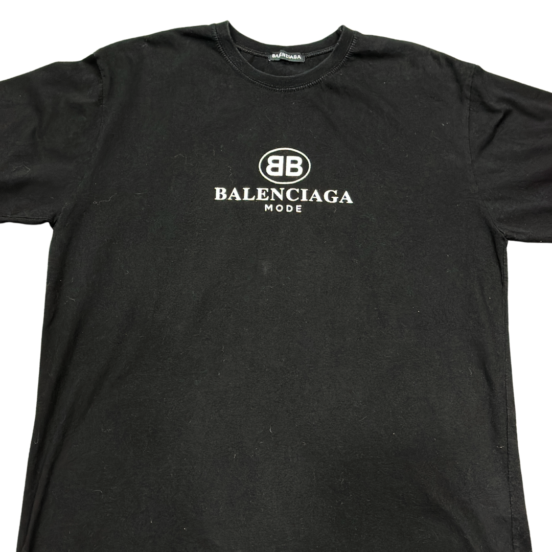 BALENCIAGA