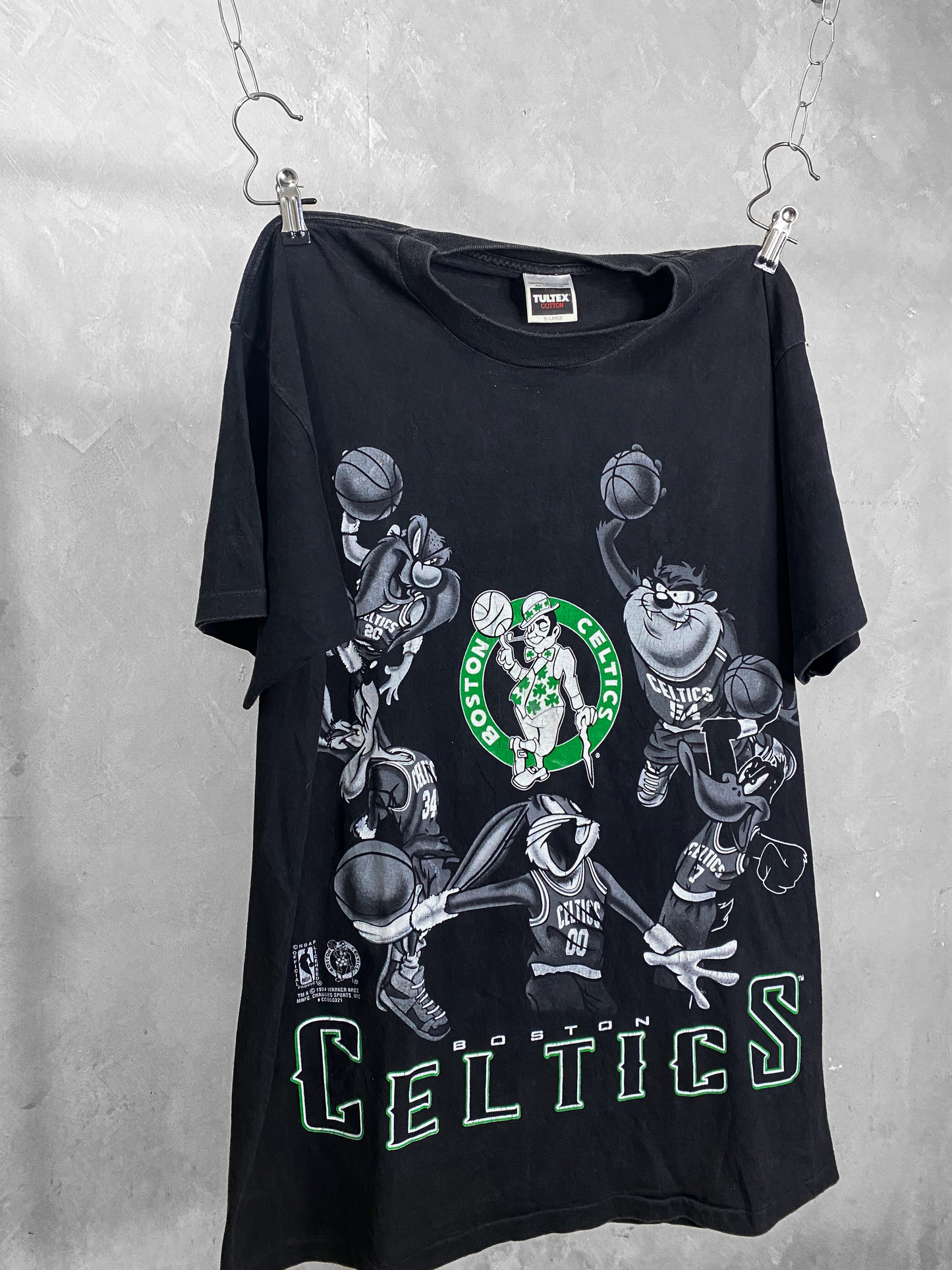 90's Looney Tunes Cast X Boston Celtics